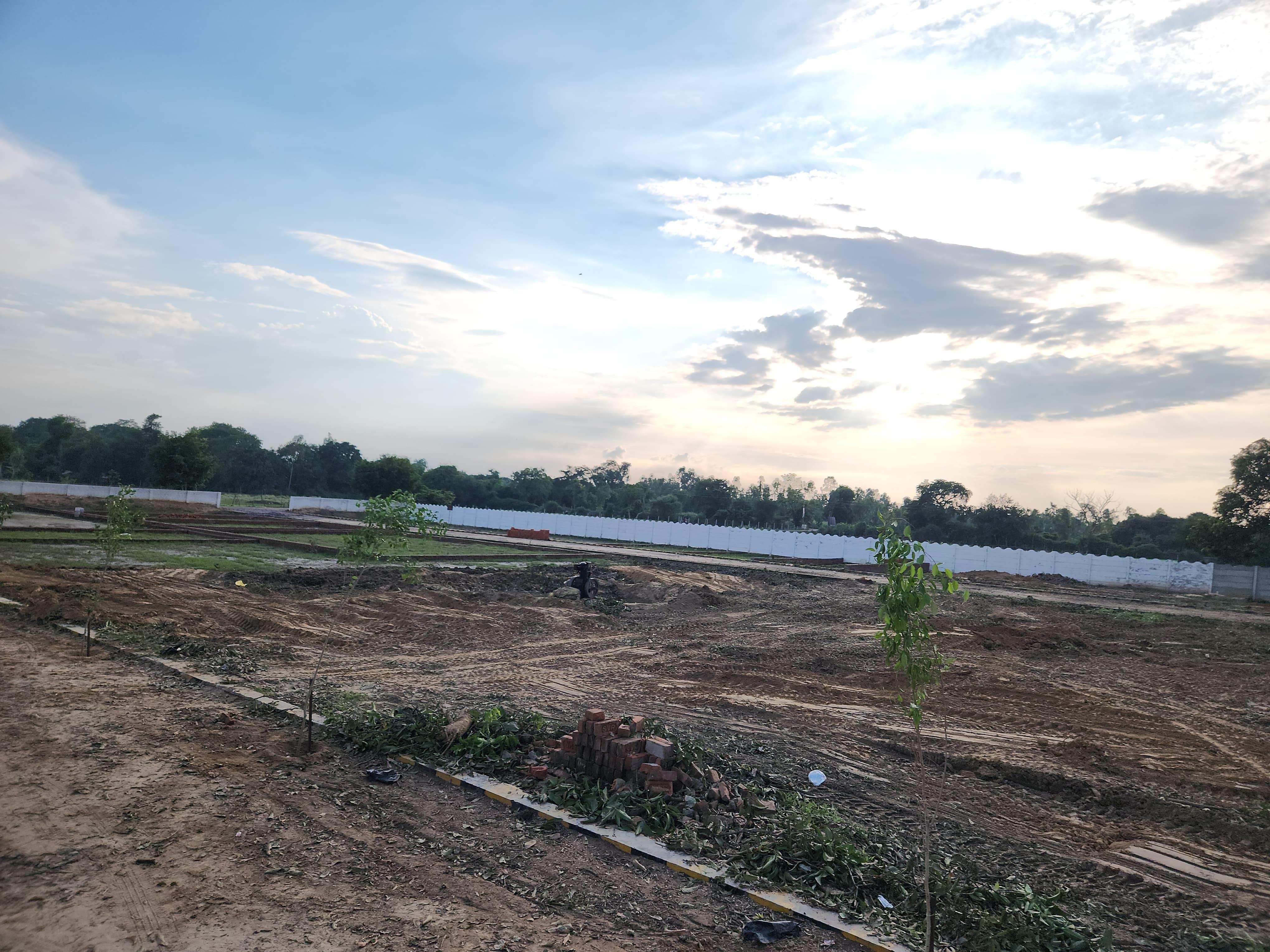 Laxmi Vihar Plots, Goshainganj-Barabanki Highway