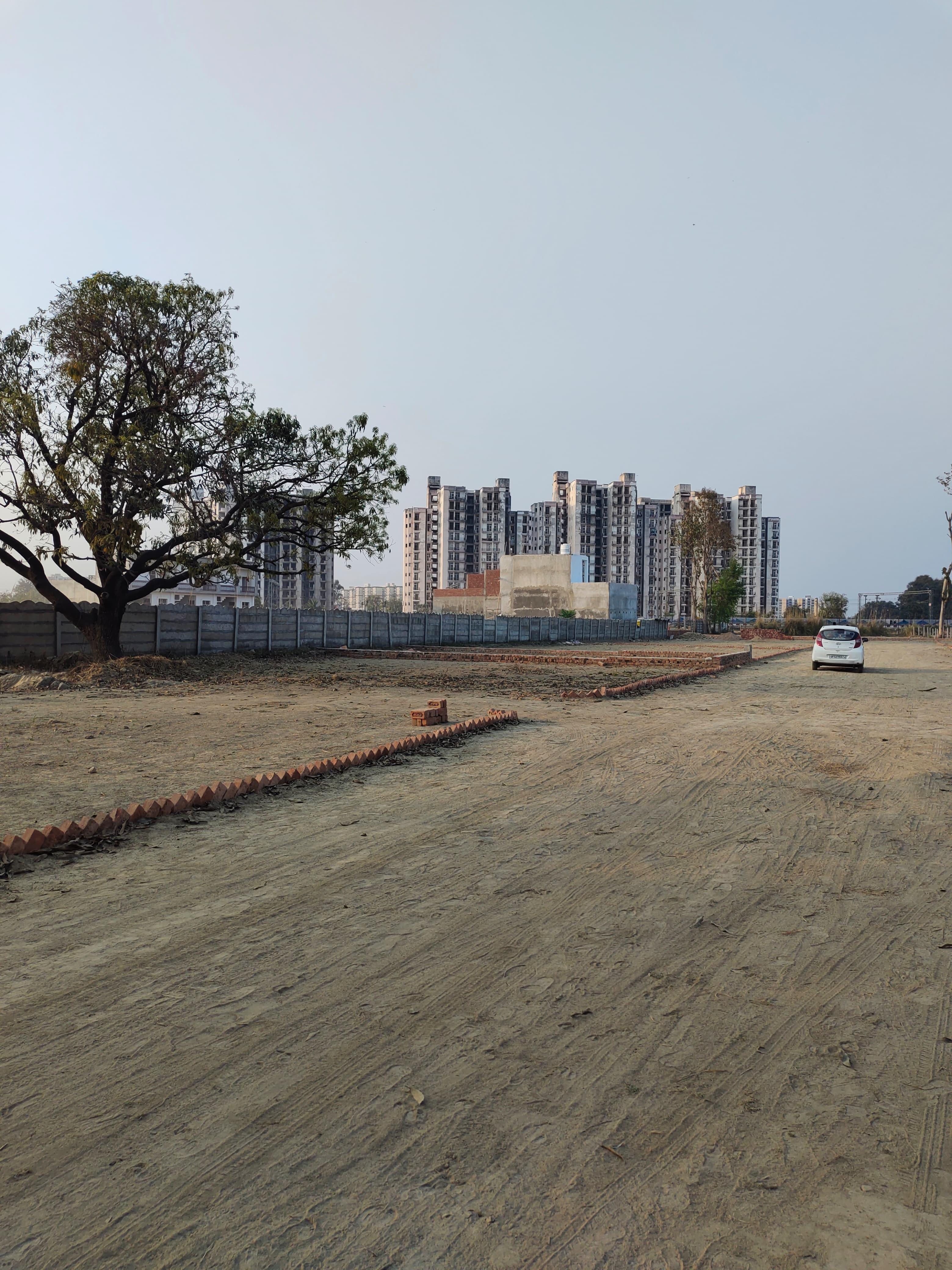 Deep Vihar Extension Plots, Sushant Golf City, Ansal