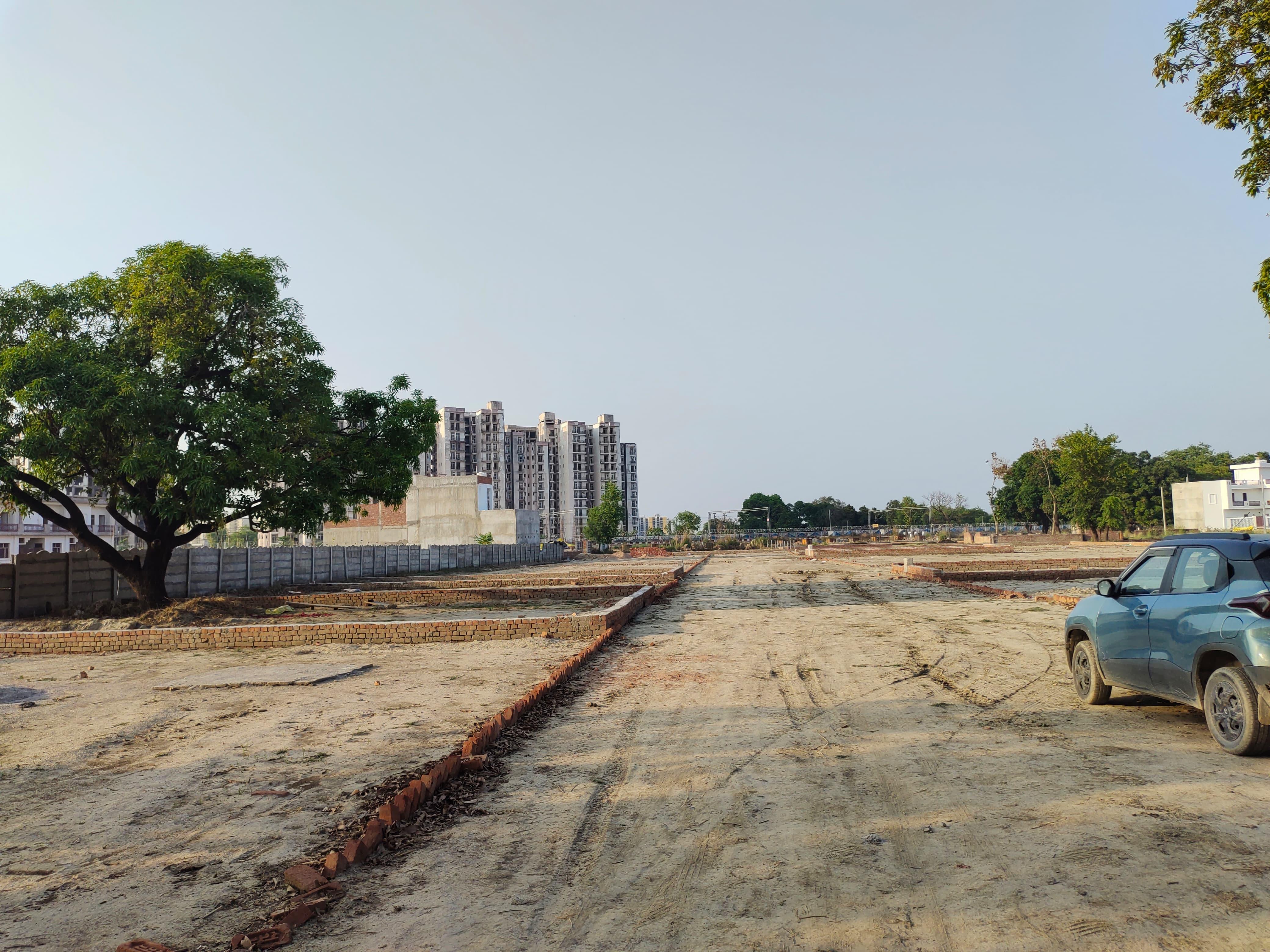 Deep Vihar Extension Plots, Sushant Golf City, Ansal